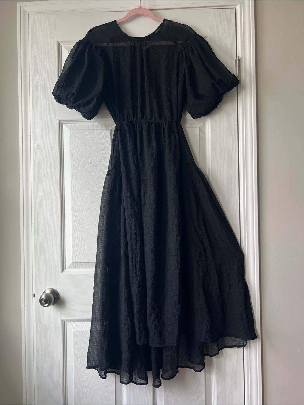 Lena Textured Chiffon Puff Sleeve Midi Dress